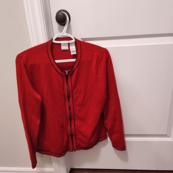 This is a new red and black top without tag. - Picture 2 of 4